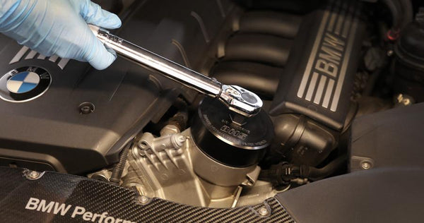 Car filter deals removal tool