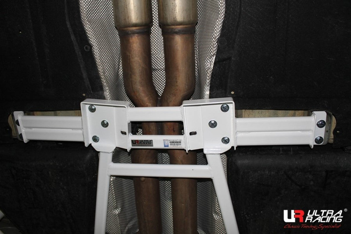 Ultra Racing - 4pt Middle Lower Brace - BMW 5 SERIES M5 (F10) 2011-2016 - UR-ML4-3067