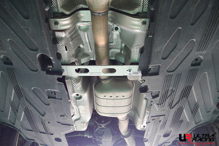 Ultra Racing - 4pt Middle Lower Brace - MERCEDES-BENZ C-CLASS (W205) 2015-2019 - UR-ML4-3420