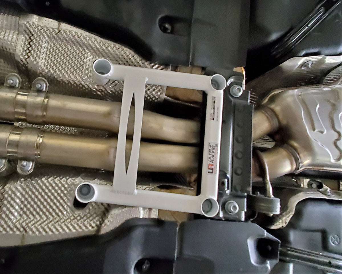 Ultra Racing - 4pt Middle Lower Brace - Audi A4 / S4 - UR-ML4-4080