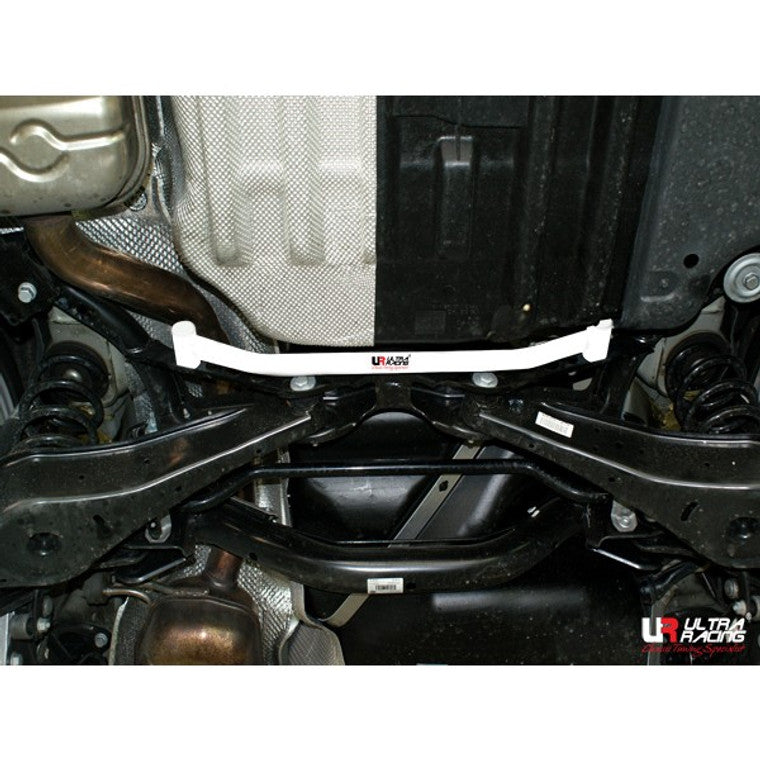 Ultra Racing - 2pt Rear Lower Brace - VOLKSWAGEN PASSAT (B7) 2011-2015 - UR-RL2-1251