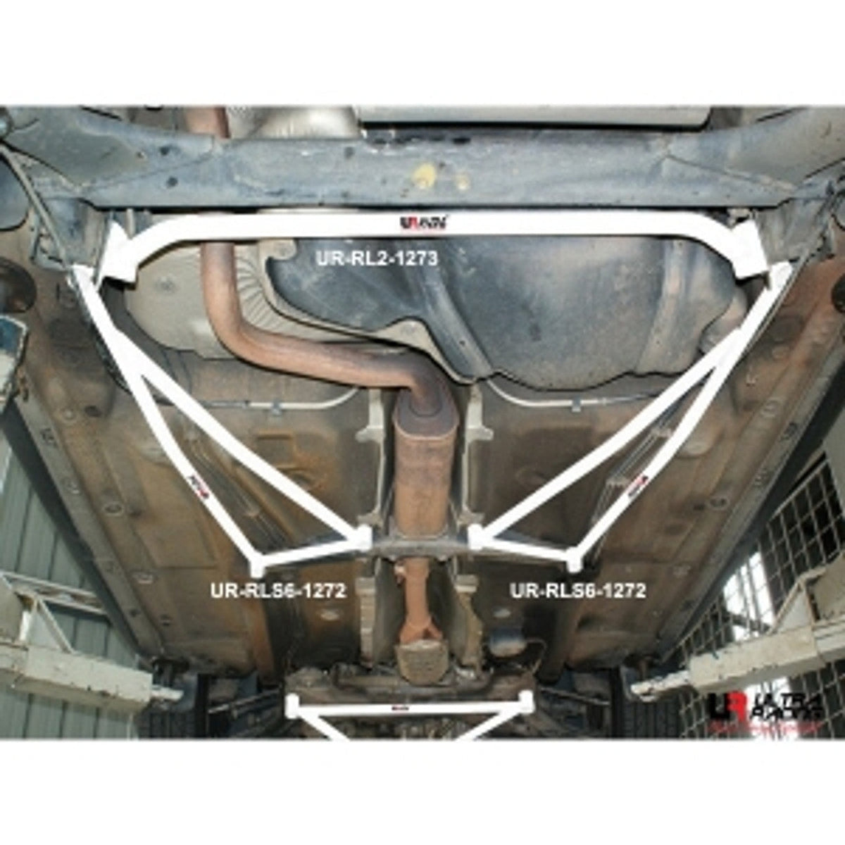 Ultra Racing - 2pt Rear Lower Brace - VOLKSWAGEN VW GOLF GTI (MK4) 1997-2003 - UR-RL2-1273