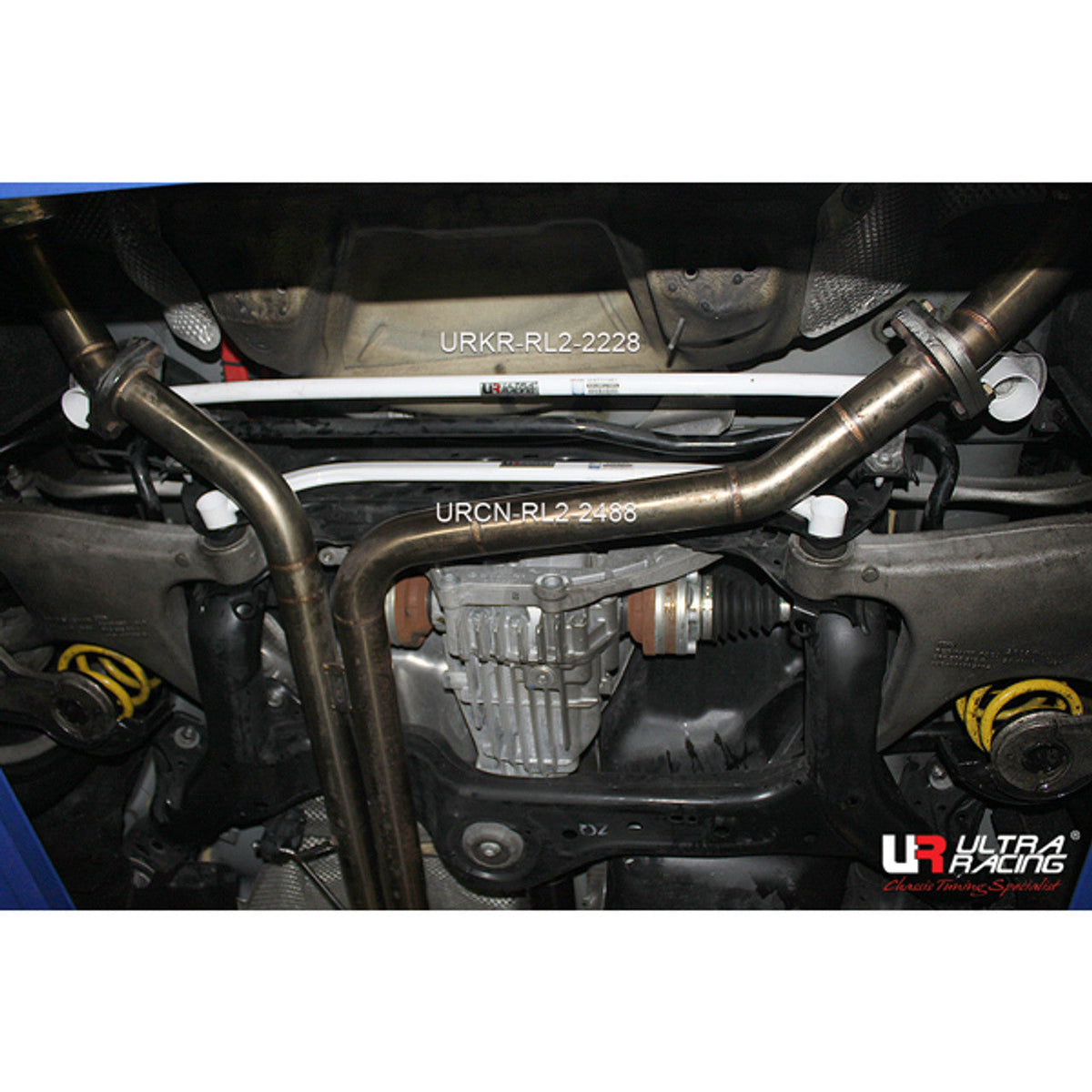 Ultra Racing - 2pt Rear Lower Brace - Audi A6 / S6 - UR-RL2-2228