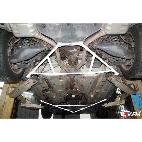 Ultra Racing - 4pt Rear Lower Brace - 2004-16 SLK 280/300/350 R171 / R172- UR-RL4-1577