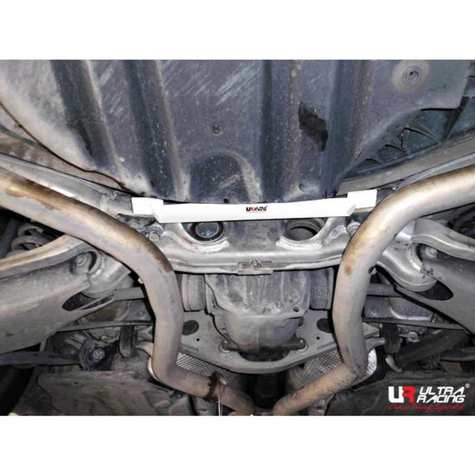 Ultra Racing - 2pt Rear Lower Brace - MERCEDES-BENZ E-CLASS (W211) 2003-2009 - UR-RL2-1486