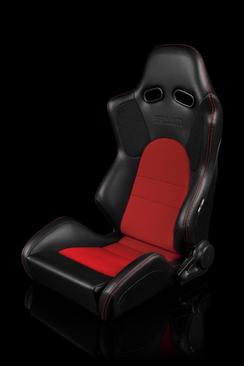 Braum - ADVAN SERIES RACING SEATS (BLACK & RED) – PAIR